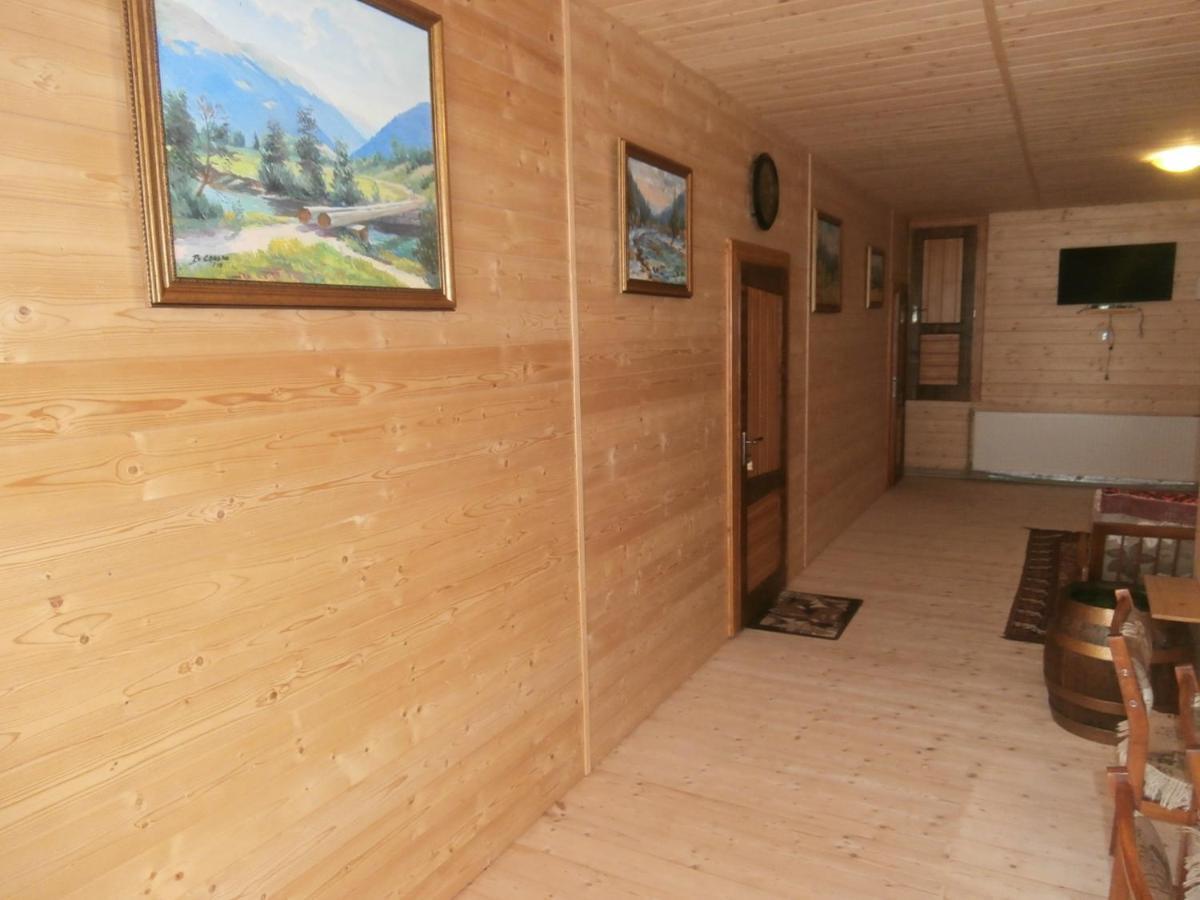 Karpatskiy Domik Izki Exterior photo
